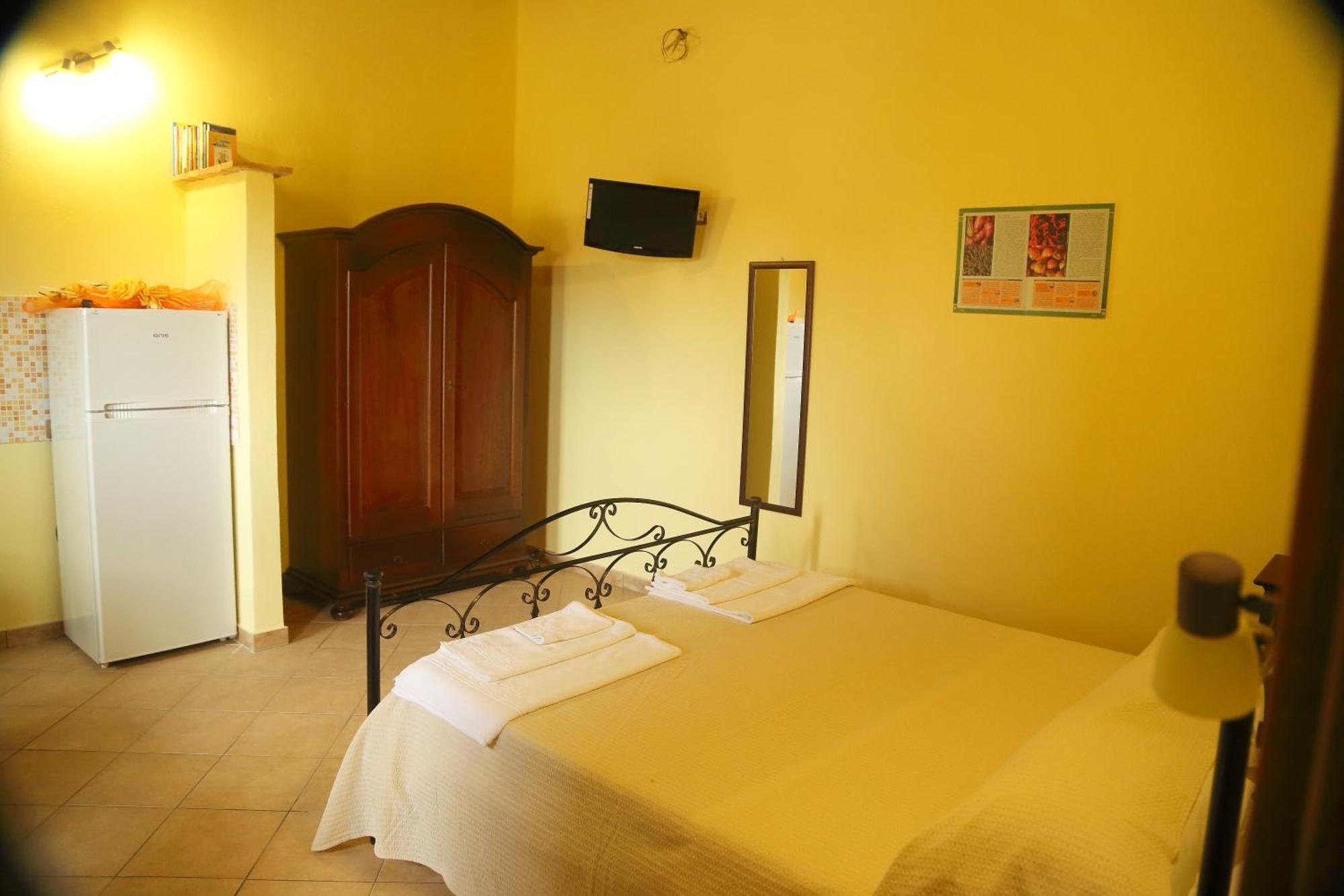Al Grande Gelso Villa Cariati Room photo